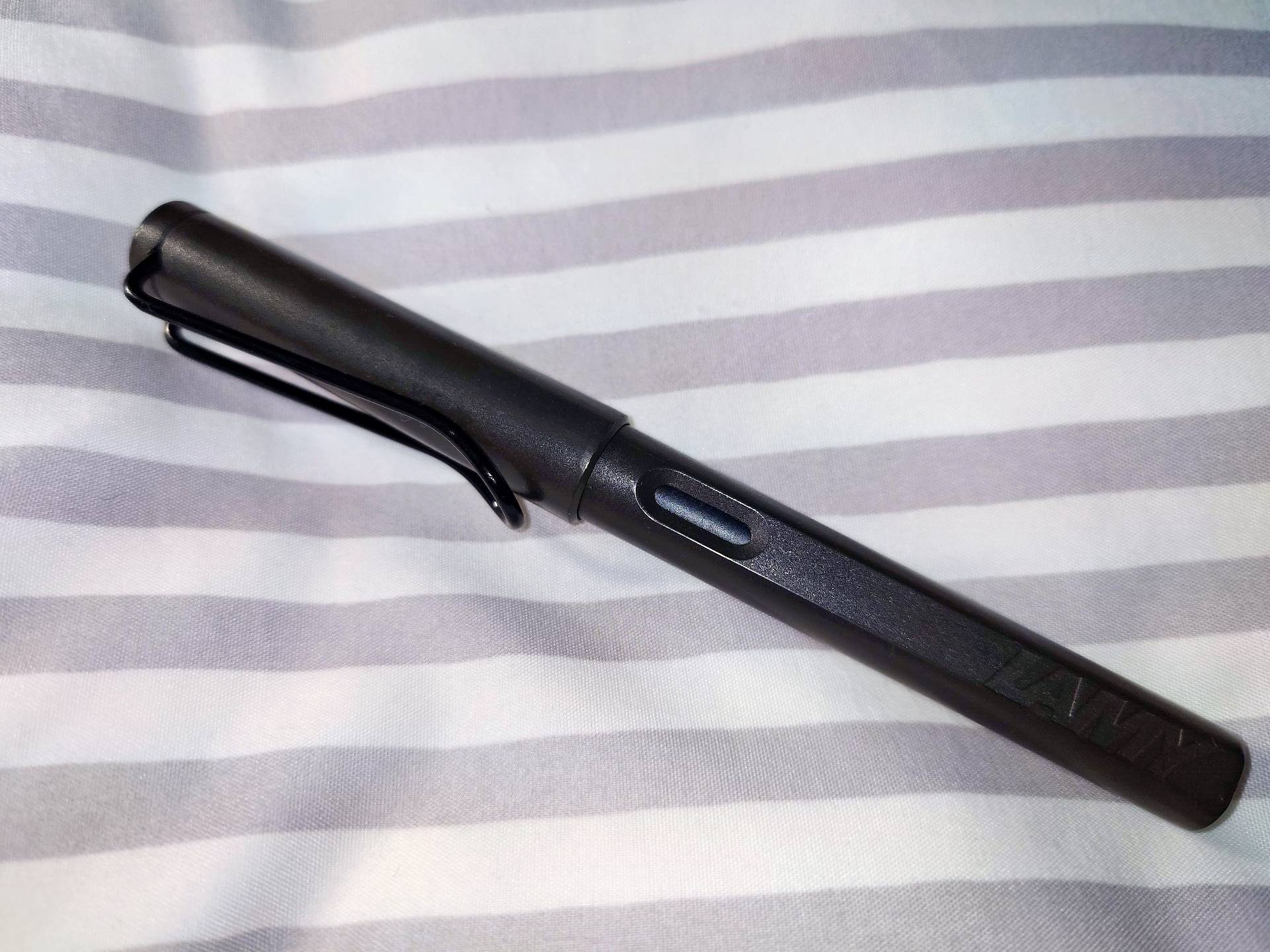 Lamy Safari Charcoal Black with Lamy Black ink Lamy Safari Charcoal Black with Lamy Black ink